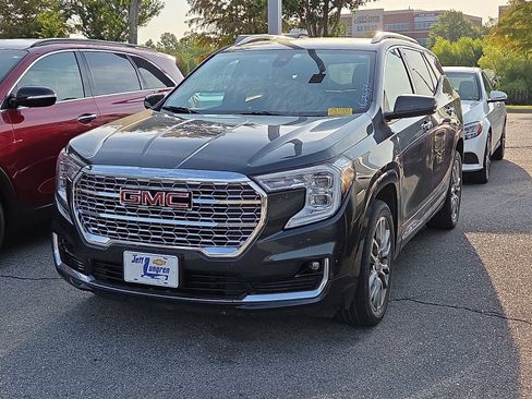 Used 2022 GMC Terrain Denali w/ LPO, Floor Liner Package AWD/4WD image 2