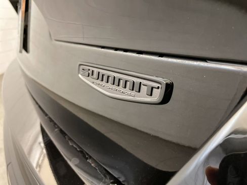 New 2025 Jeep Grand Cherokee L Summit AWD/4WD image 6