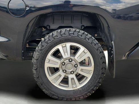 Used 2017 Toyota Tundra Platinum AWD/4WD image 33