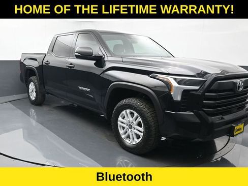 Used 2024 Toyota Tundra SR5 w/ SR5 Convenience Package AWD/4WD image 8