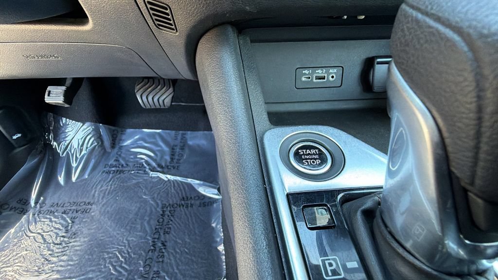 Used 2023 Nissan Sentra SV FWD image 17