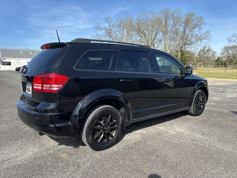 Used 2020 Dodge Journey SE w/ Blacktop Package image 5
