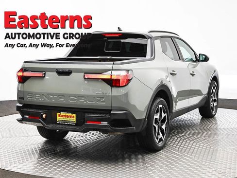 Used 2022 Hyundai Santa Cruz Limited AWD/4WD image 5