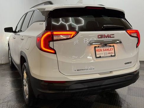 Certified 2023 GMC Terrain SLE w/ Driver Convenience Package image 7