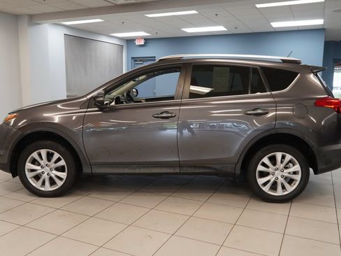 Used 2014 Toyota RAV4 Limited w/ Technology Package AWD/4WD image 2