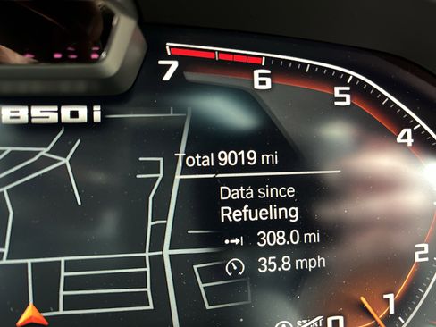 Used 2025 BMW M850i xDrive Coupe image 22