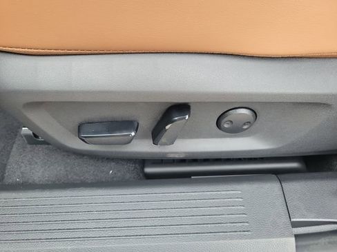 New 2026 Nissan Rogue Platinum AWD/4WD image 21
