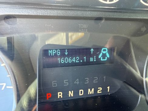 Used 2014 Ford F150 STX w/ Equipment Group 201A Mid RWD image 16