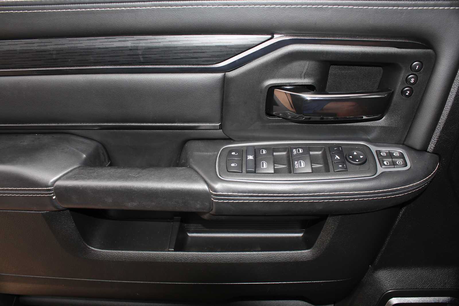 Used 2024 RAM 2500 Rebel w/ Level 2 Equipment Group AWD/4WD image 42