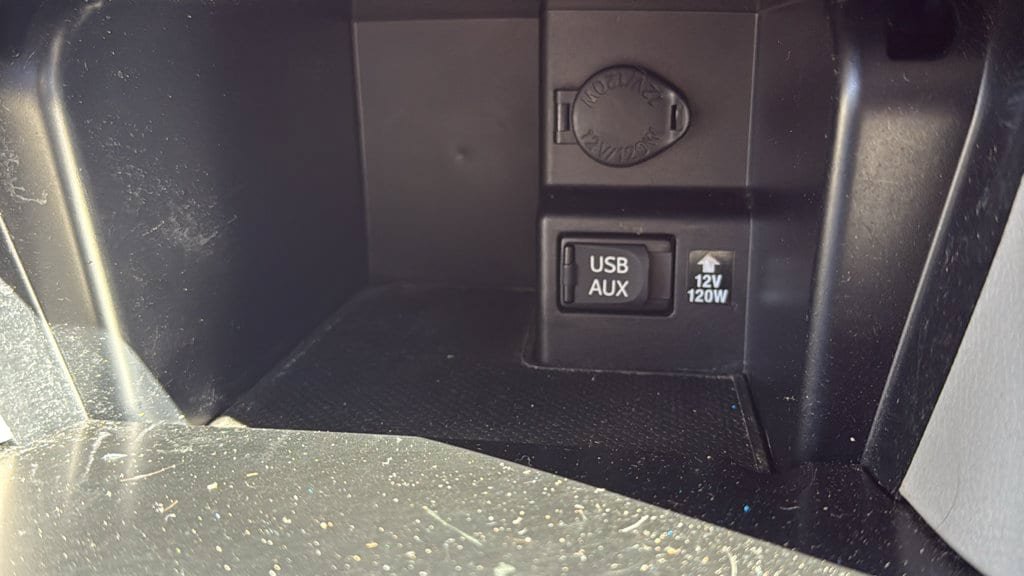 Used 2014 Toyota Camry LE FWD image 20