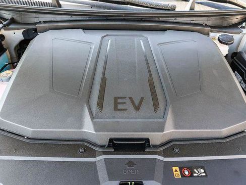 New 2026 Hyundai Ioniq 5 Limited RWD image 12