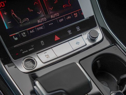 New 2026 Audi Q8 Premium Plus image 13