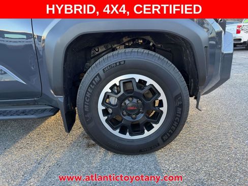 Certified 2025 Toyota 4Runner TRD Off-Road AWD/4WD image 7