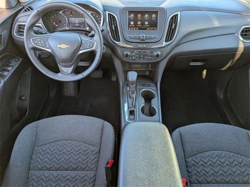 Certified 2024 Chevrolet Equinox LT image 9