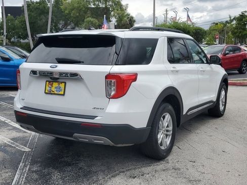 Used 2024 Ford Explorer XLT w/ Equipment Group 202A AWD/4WD image 7