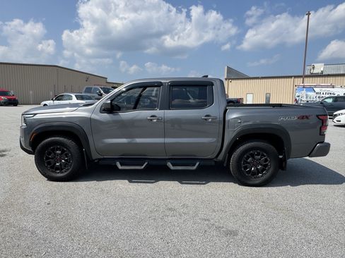 Used 2022 Nissan Frontier PRO-4X w/ Pro-4X Premium Package AWD/4WD image 8
