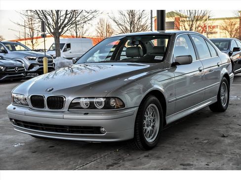 Used 2002 BMW 525i Sedan image 3
