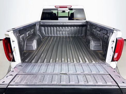 New 2026 GMC Sierra 1500 SLT w/ SLT Premium Plus Package AWD/4WD image 27