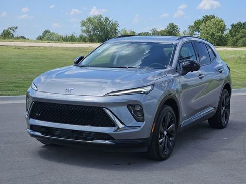 New 2025 Buick Envision Sport Touring image 2