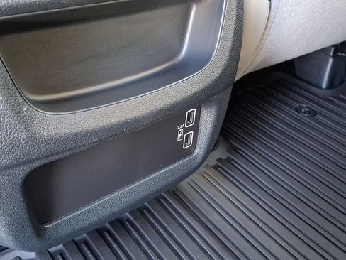 Used 2023 Honda Passport EX-L image 13