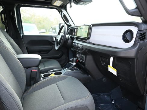 New 2025 Jeep Wrangler Sport S image 22
