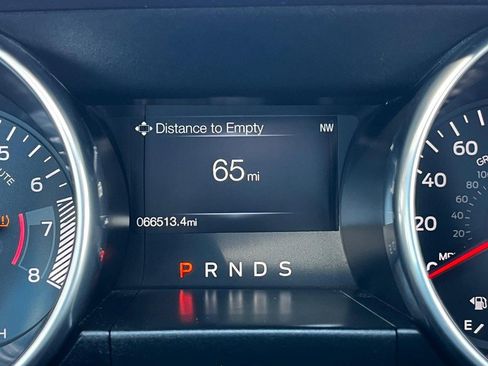 Used 2022 Ford Mustang Premium image 15