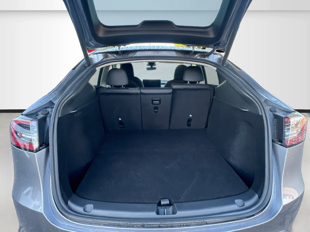Used 2025 Tesla Model Y Long Range RWD image 25