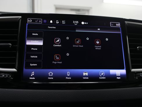 Used 2024 Chrysler Pacifica Touring-L FWD image 51