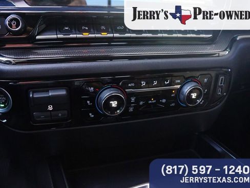 Used 2022 Chevrolet Silverado 1500 ZR2 w/ Technology Package image 14