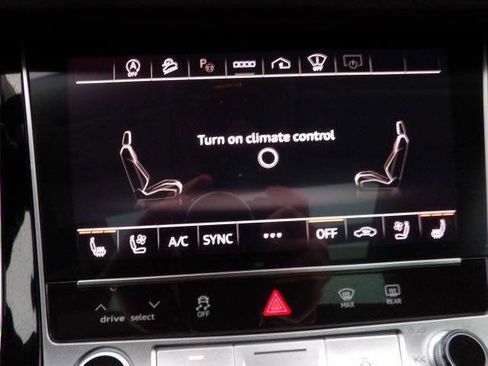 Used 2023 Audi Q8 Prestige w/ Prestige Package image 31