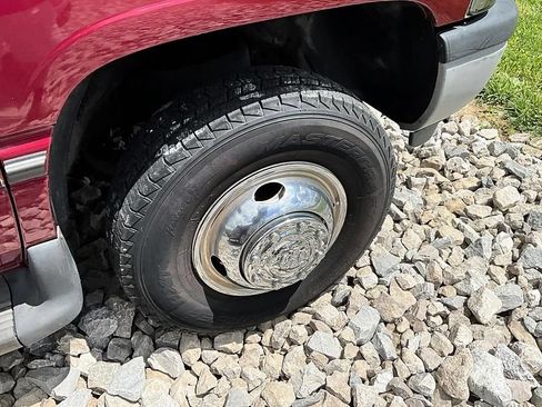 Used 1995 Dodge Ram 3500 Truck 2WD Regular Cab image 33