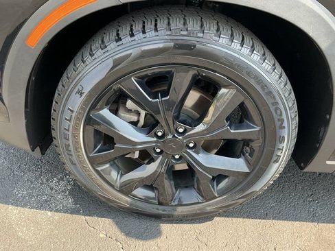 Used 2021 Hyundai Palisade SEL w/ Premium Package AWD/4WD image 11