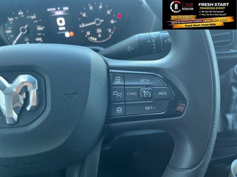 Used 2025 RAM ProMaster 2500 w/ Convenience Group image 20