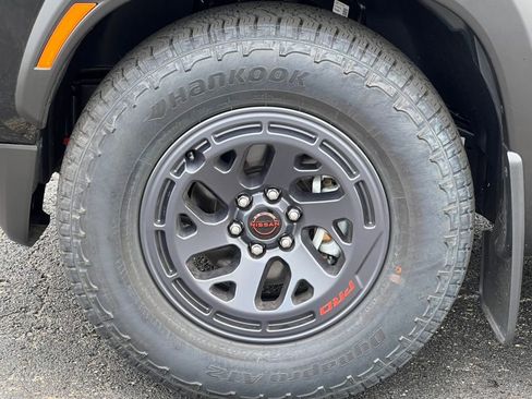 New 2025 Nissan Frontier Pro-X image 6