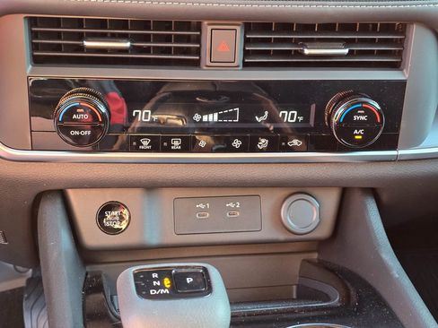 Used 2026 Nissan Rogue SV image 18