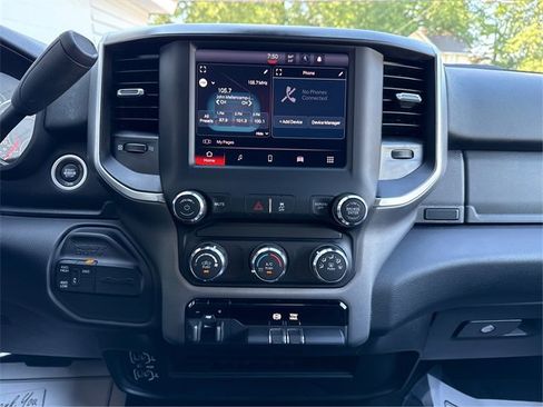 Used 2024 RAM 2500 Big Horn image 16