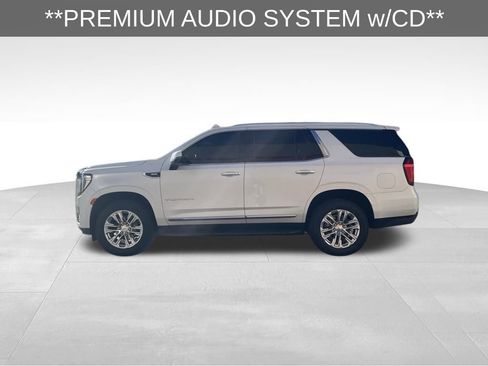 Used 2022 GMC Yukon SLT w/ SLT Luxury Package image 8