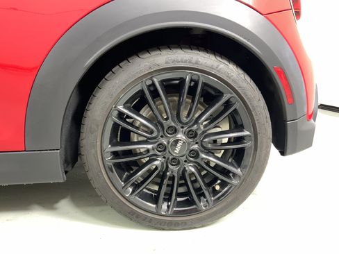 Used 2023 MINI Cooper S image 9