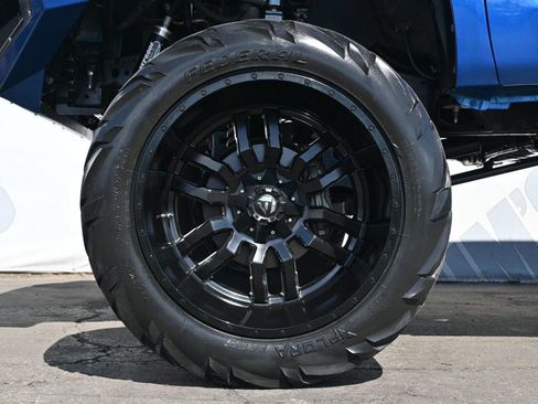 Used 2017 Toyota Tundra SR5 image 7