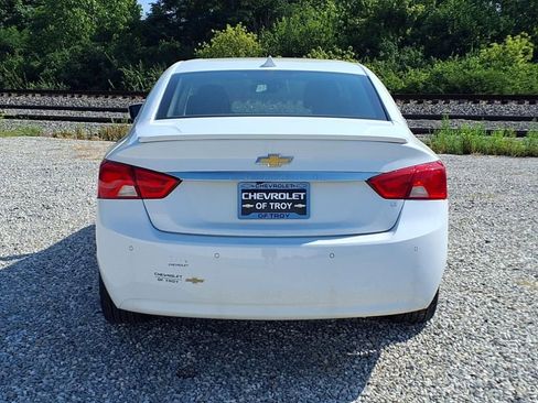 Used 2014 Chevrolet Impala LT image 10