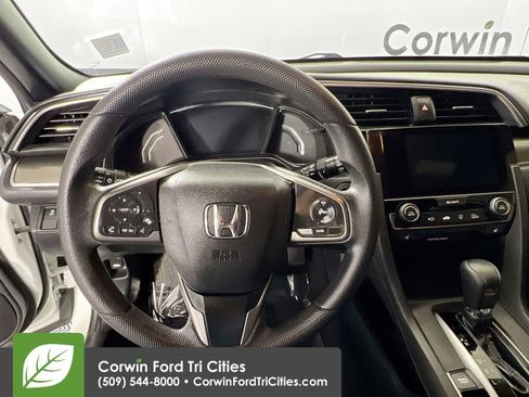 Used 2018 Honda Civic EX image 8
