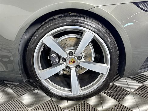 Used 2020 Porsche 911 Carrera image 26