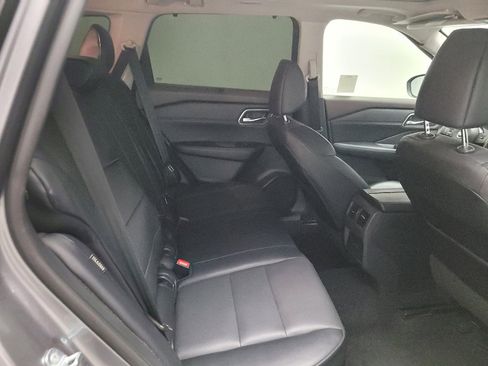 Used 2021 Nissan Rogue SV w/ Premium Package FWD image 19