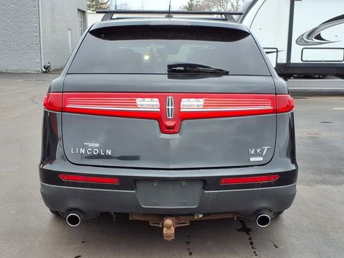 Used 2011 Lincoln MKT AWD w/ 101A Rapid Spec Order Code image 4