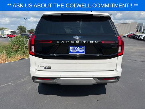 Used 2026 Ford Expedition Platinum w/ Platinum Ultimate Package AWD/4WD image 5