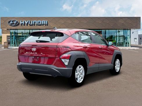 New 2026 Hyundai Kona SE FWD image 7