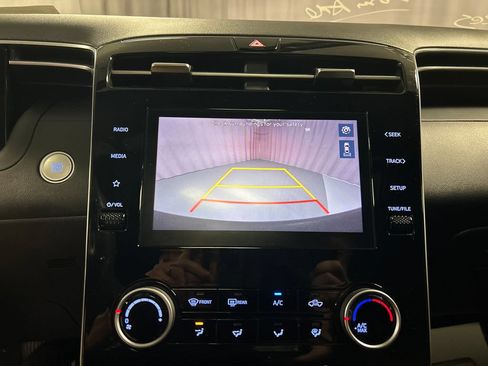 Used 2023 Hyundai Santa Cruz Night AWD/4WD image 16