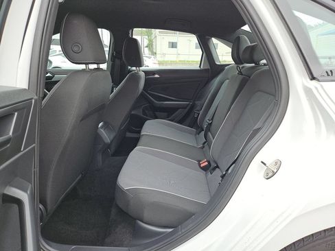 Used 2025 Volkswagen Jetta Sport FWD image 17