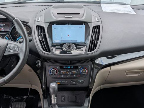 Used 2017 Ford Escape Titanium FWD image 19