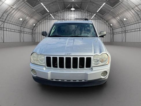 Used 2005 Jeep Grand Cherokee Laredo image 8